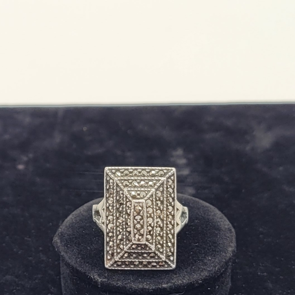 Judith Jack Sterling Silver Marcasite Ring, Size 6.5​​​